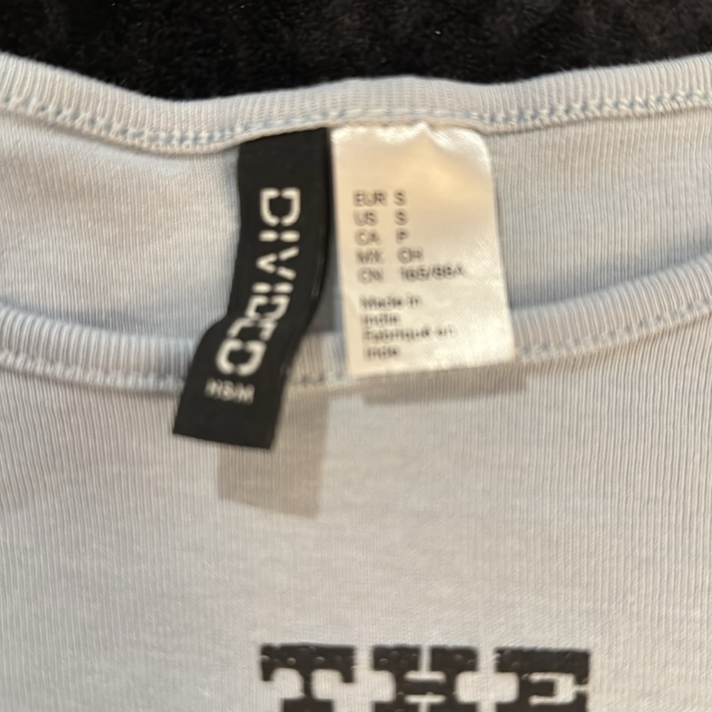 5/$20 + $5.95 shipping bundle deal! - size small crop top - Picture 2 of 2